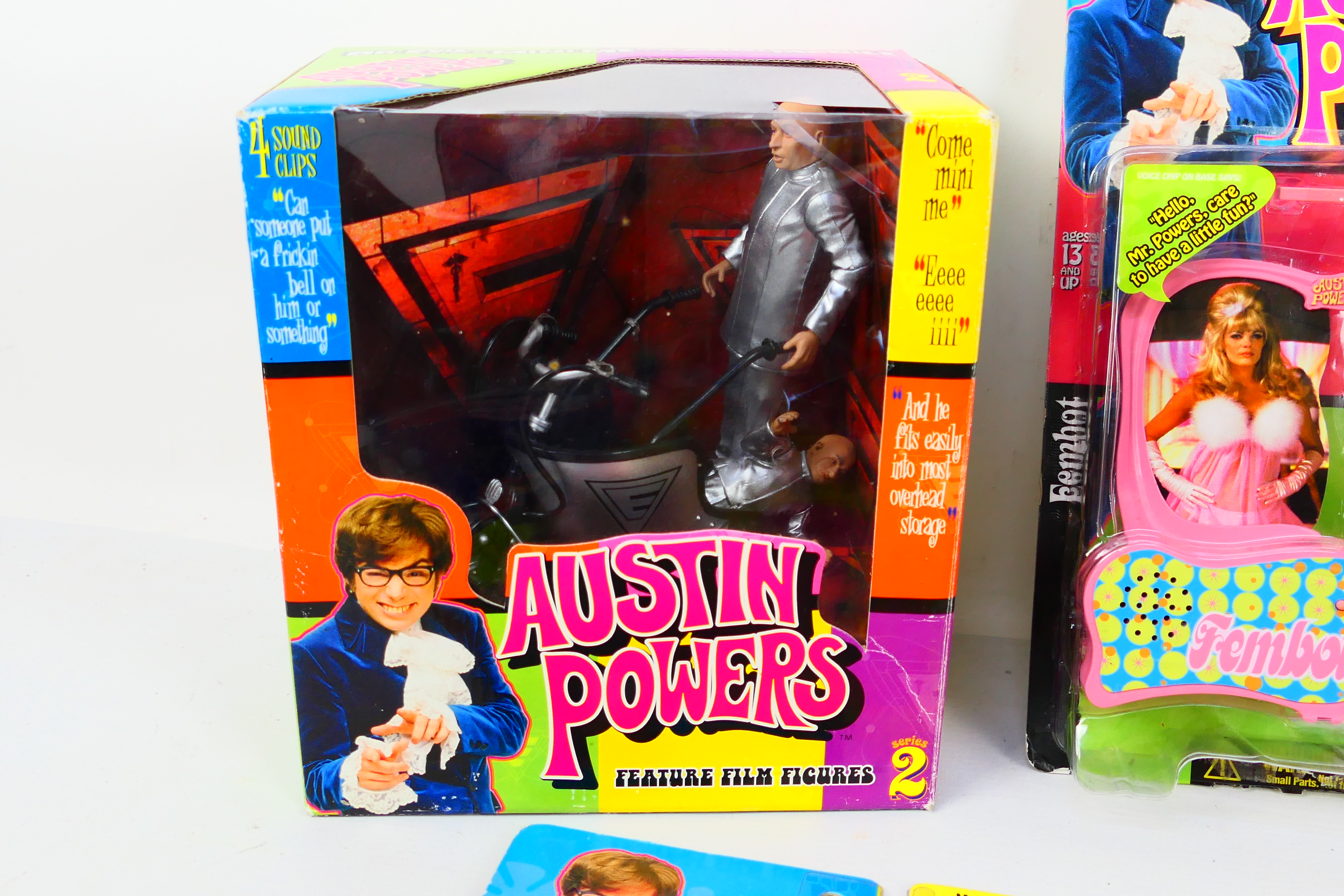 McFarlane Toys - A carded and boxed group of seven 'Austin Powers' action figures from McFarlane - Image 3 of 4