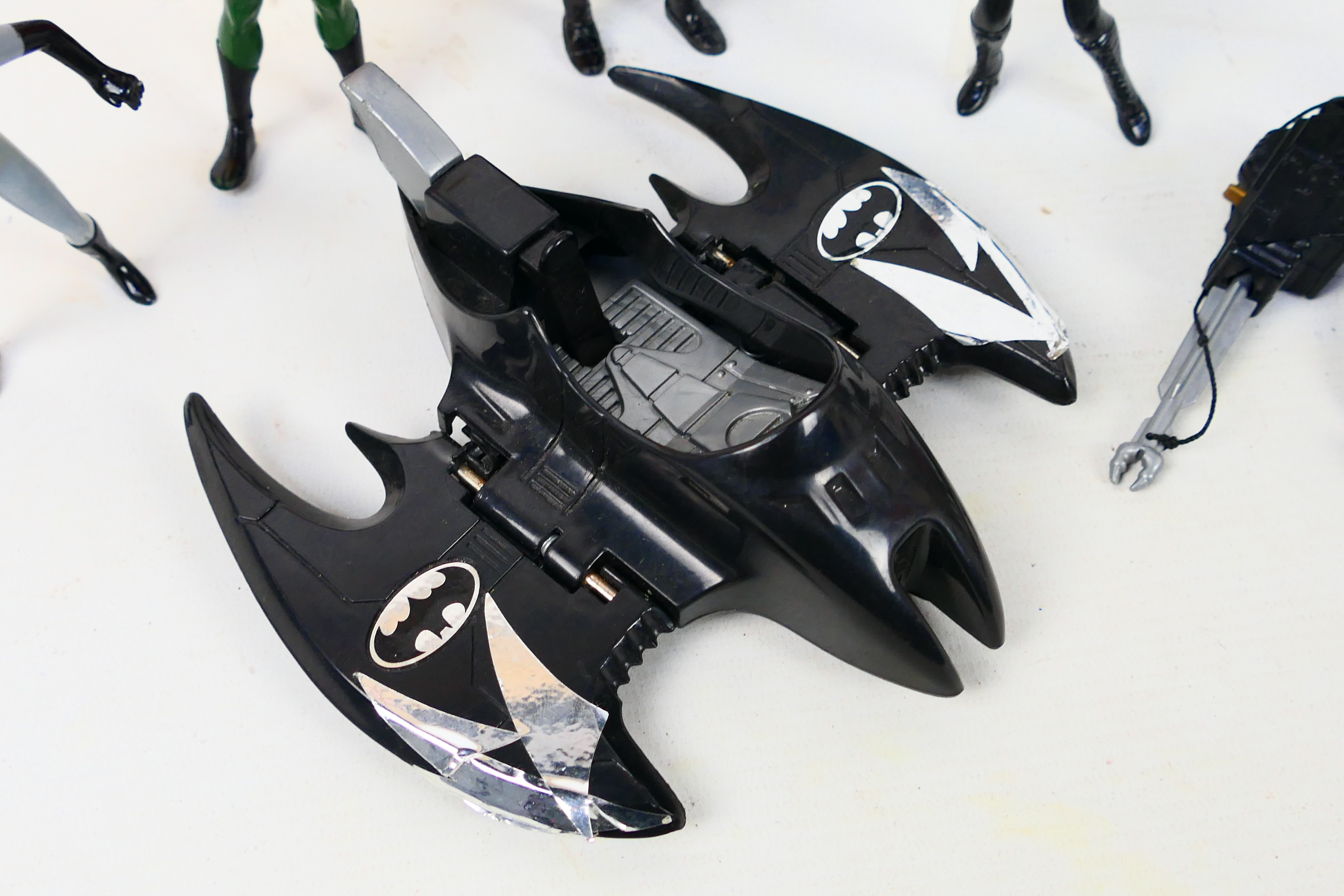 Batman - DC - Kenner. A selection of Fourteen loose Batman DC figures and vehicle. - Image 6 of 9