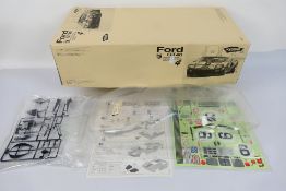 Kyosho - A boxed Kyosho 39571 1:9.3 scal