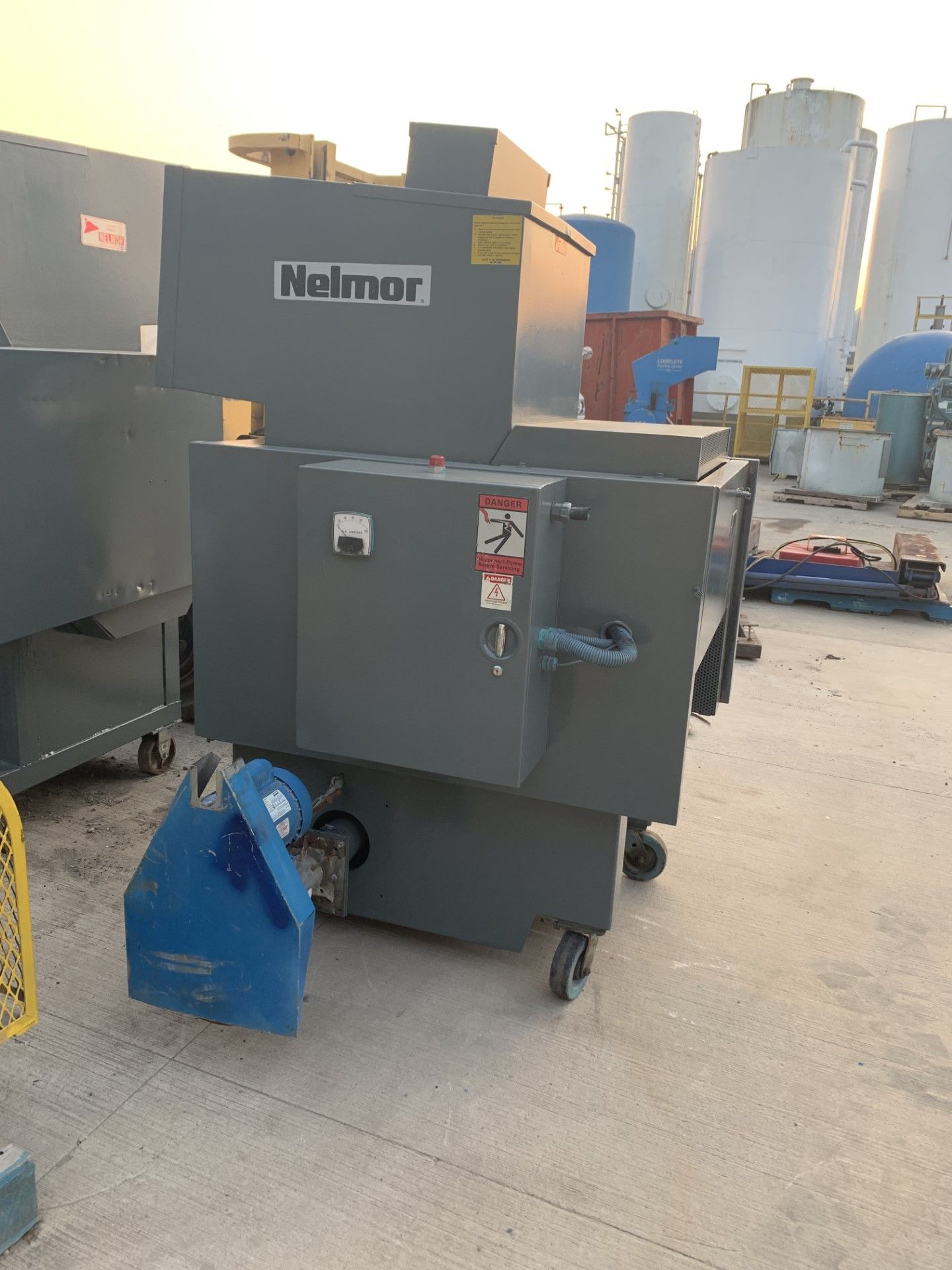 Nelmor co. Granulator