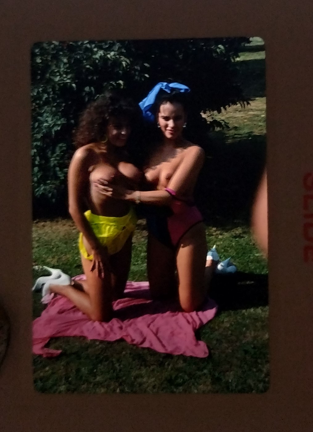 GLAMOUR - MIXED MODELS 35MM SLIDES X 38 - Image 3 of 4
