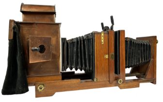 ENLARGER/PROJECTOR. Birmingham, J. Lancaster & Son, last quarter 19th c. Enlarger with