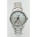 Gucci G Timeless Ladies Steel Bracelet Watch, Diamond Dot with Mother of Pearl Dial, Full Working