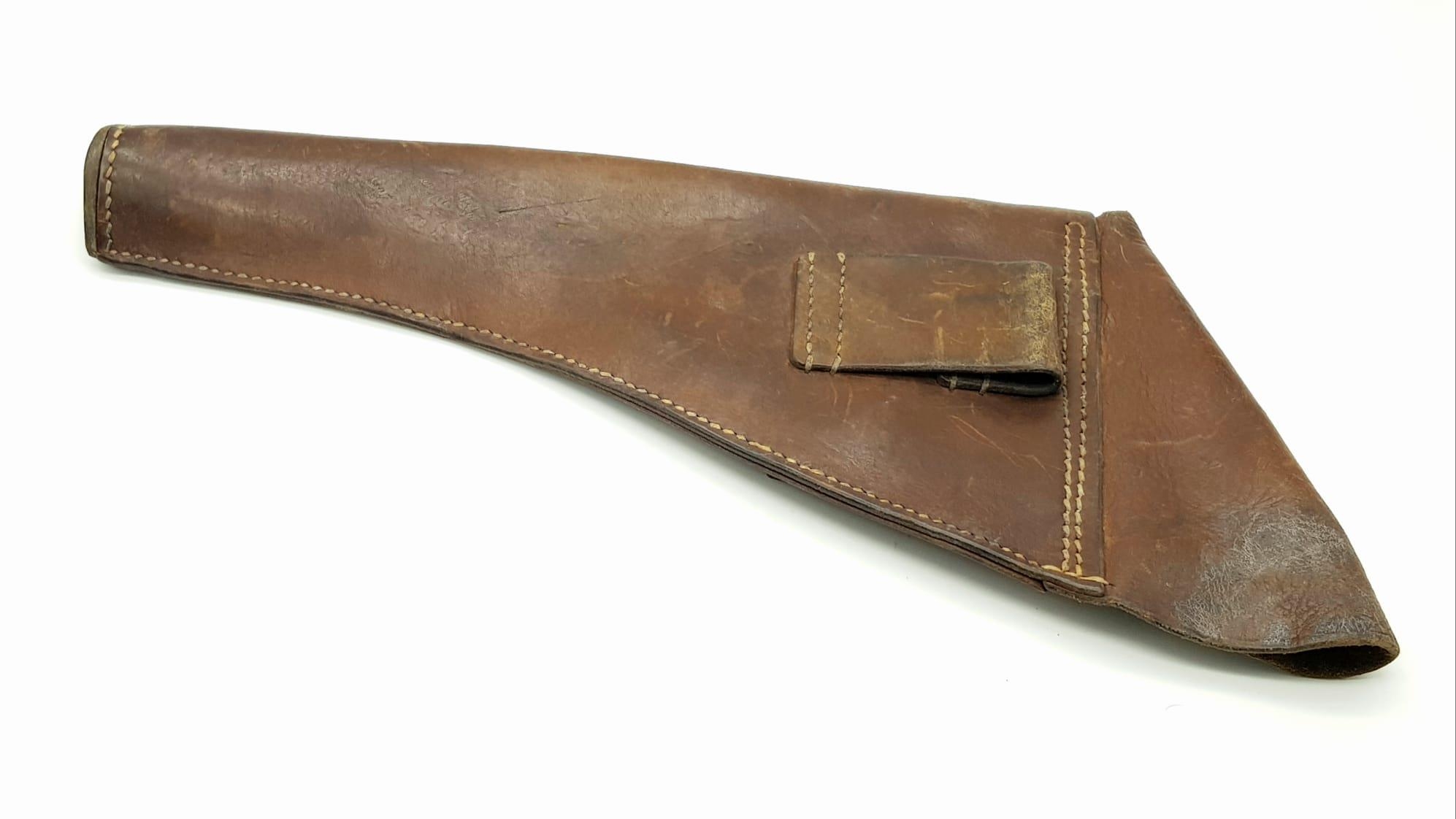 A WW1 Era Officers Brown Leather Pistol Holster. Press stud closure. 38cm. In good condition but - Image 3 of 5