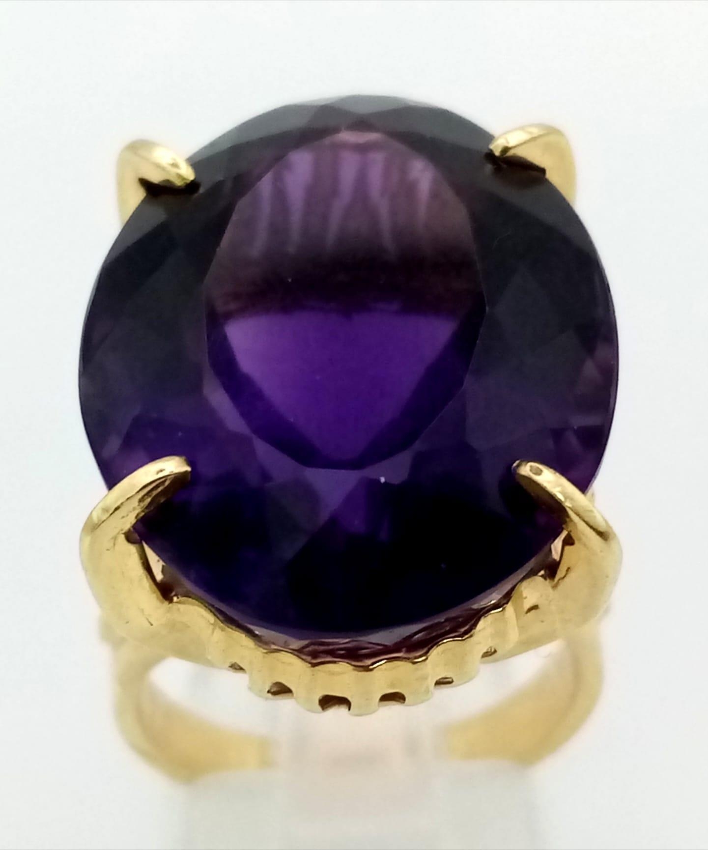 An 18k Yellow Gold and Siberian 35ct Plus, Amethyst Ring. 14.5g total weight. Size N. - Image 2 of 4