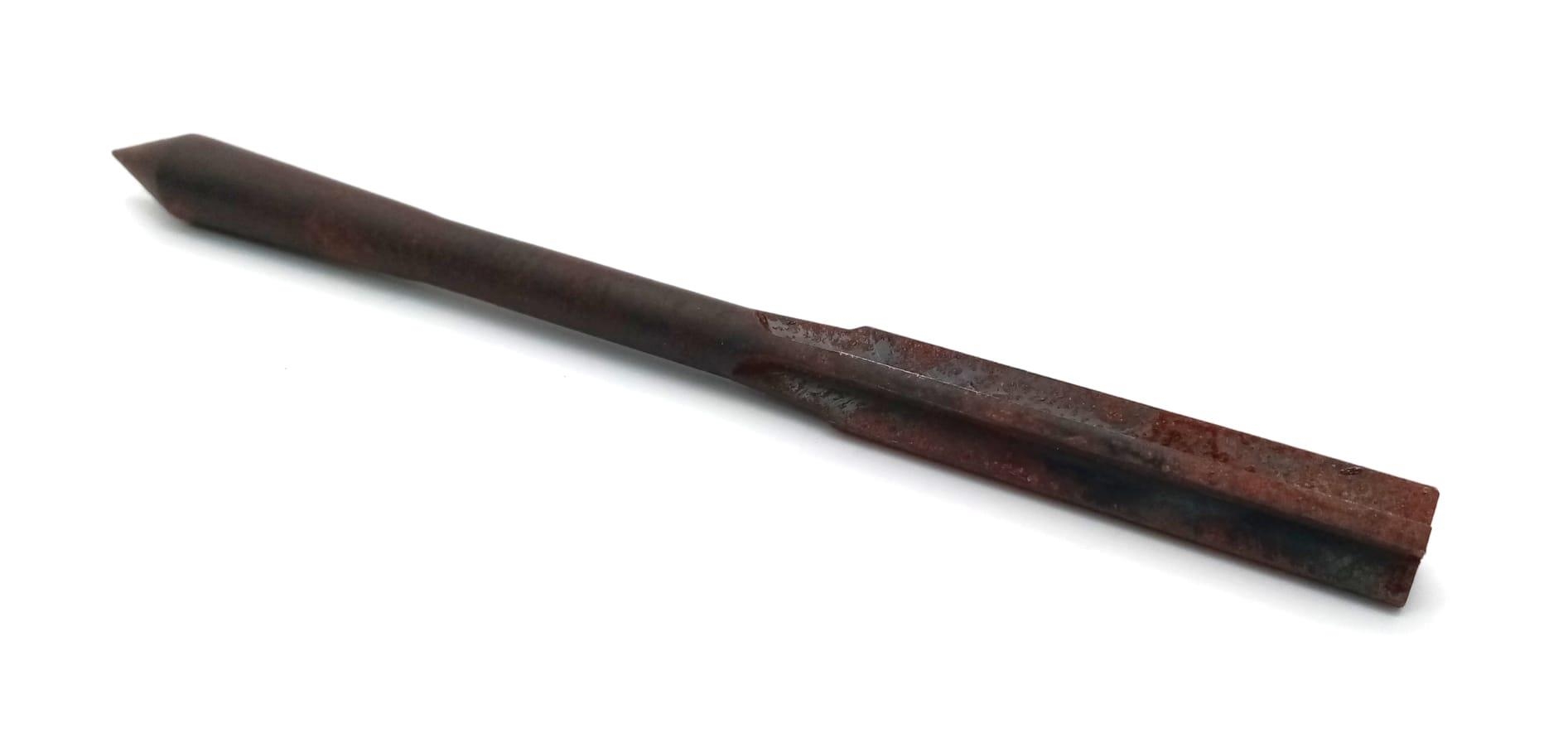 A VERY RARE WORLD WAR I GERMAN FLETCHETTE USED BY GERMAN AIRMEN TO DROP ON THE BRITISH TRENCHES. - Image 3 of 3