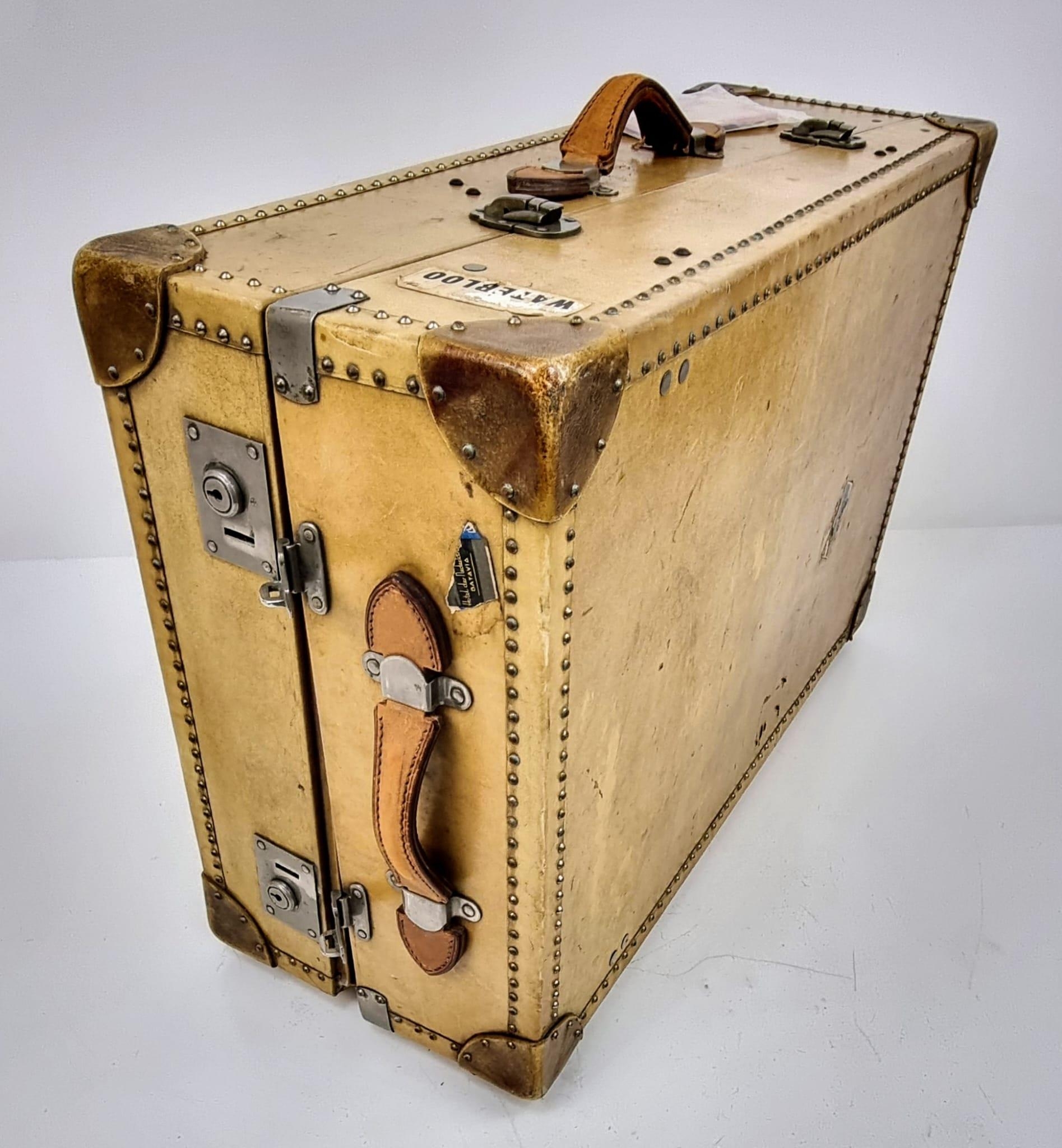 A 1950s Vintage Cruise Liner Wardrobe Trunk Case - Complete with coat hangers! Comes with two Cunard - Image 7 of 10