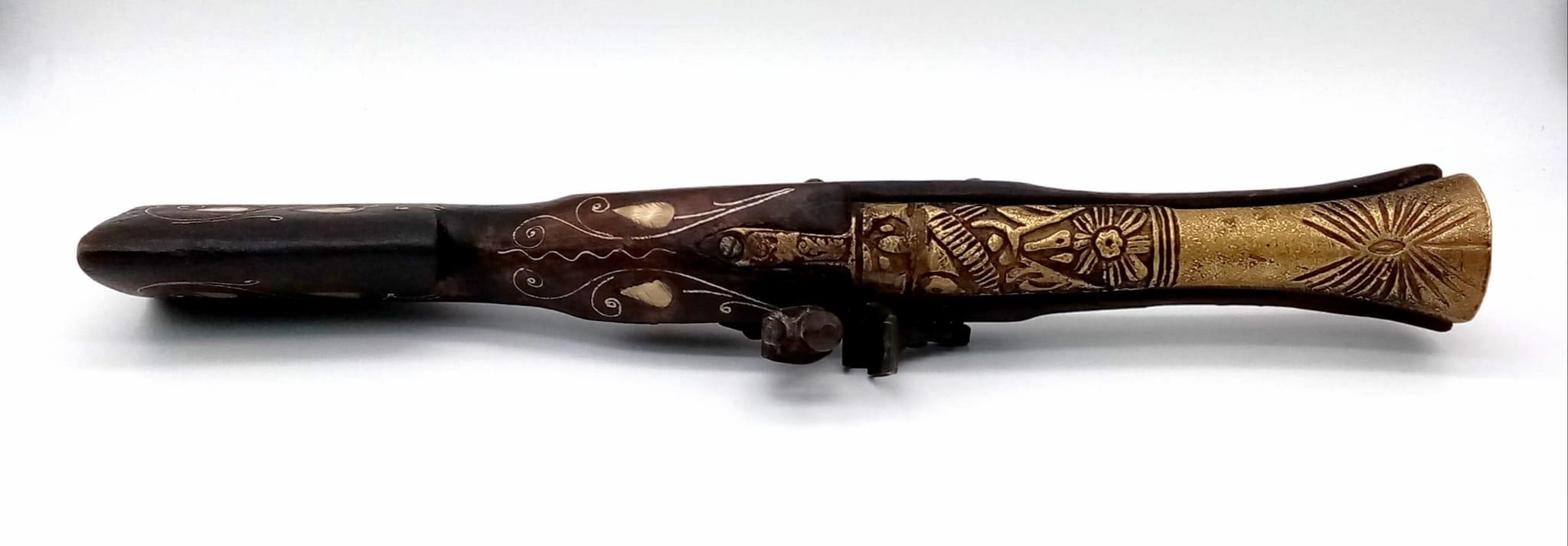 A Vintage Decorative Wood and Metal Eastern Blunderbuss Flintlock with Inlaid Mother of Pearl. - Image 2 of 4