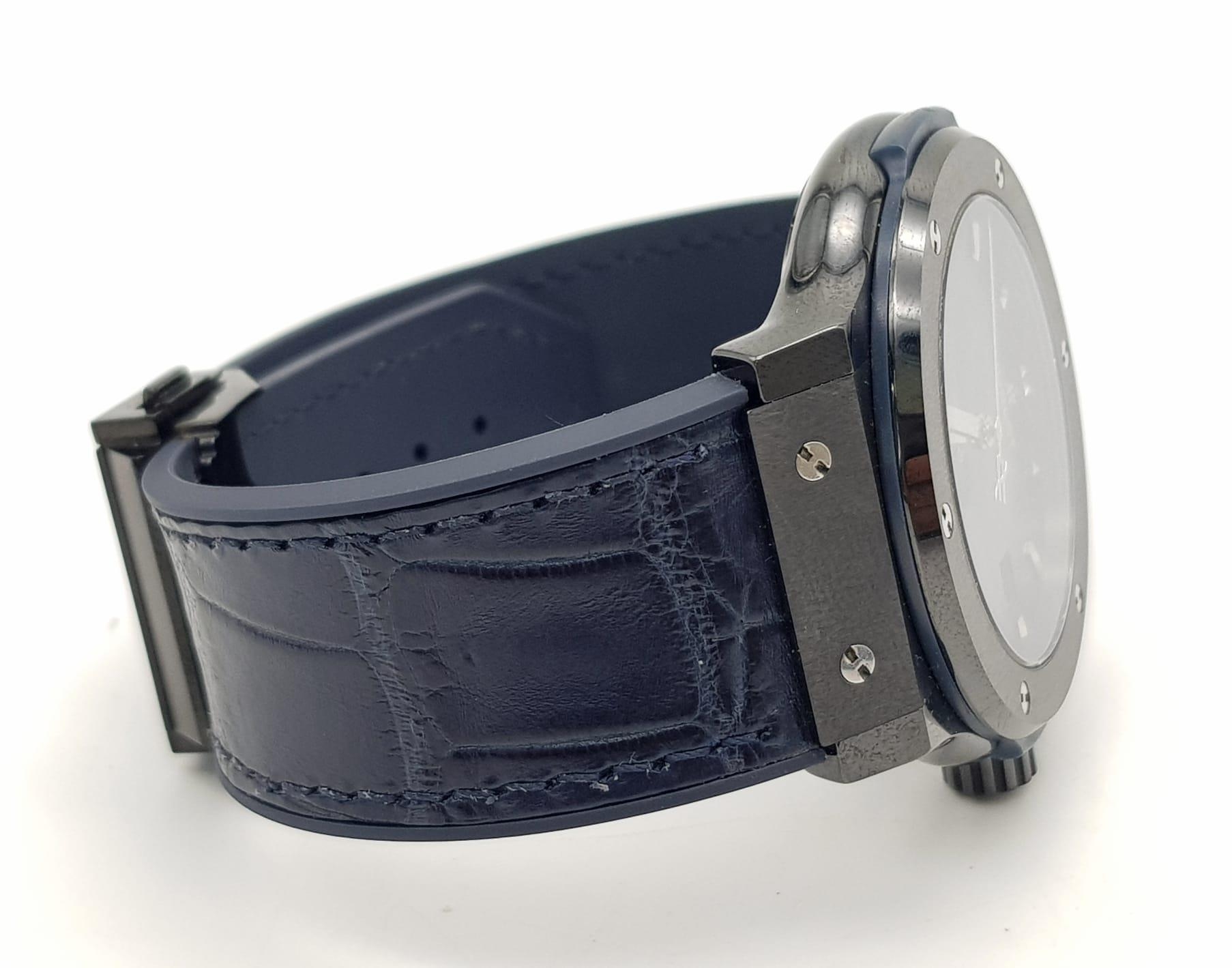 A Hublot Classic Fusion Automatic Gents Watch. Original Hublot blue alligator leather strap. Black - Image 6 of 6