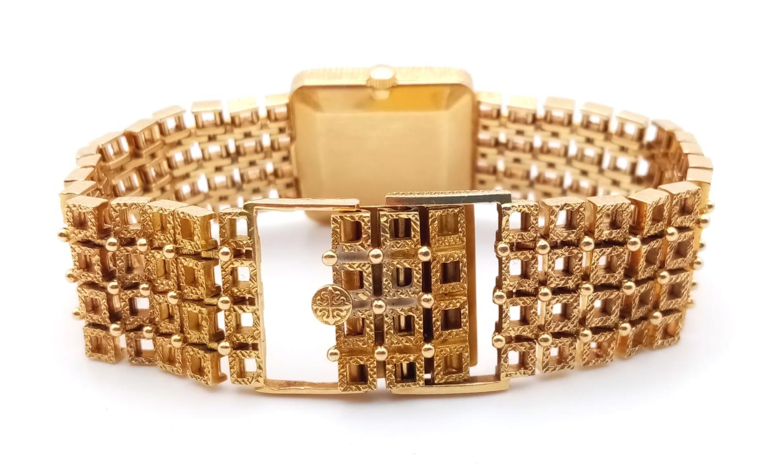 A Patek Phillipe Classic 18K Yellow Gold Ladies Watch. Woven gold bracelet. Gold case - 25mm. Two - Image 7 of 12