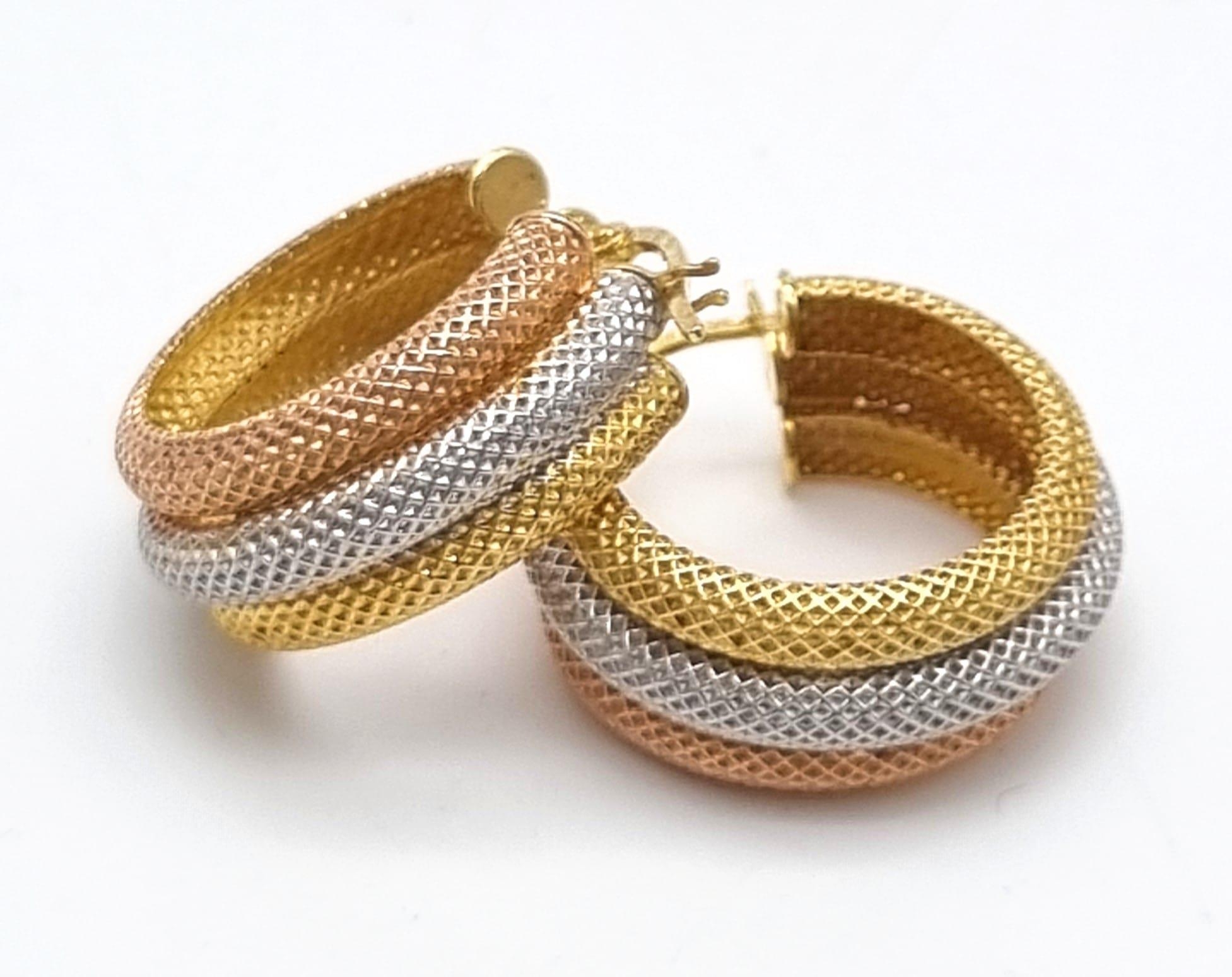 9k 3 colour gold triple row mesh detail hoop earrings 2.3g