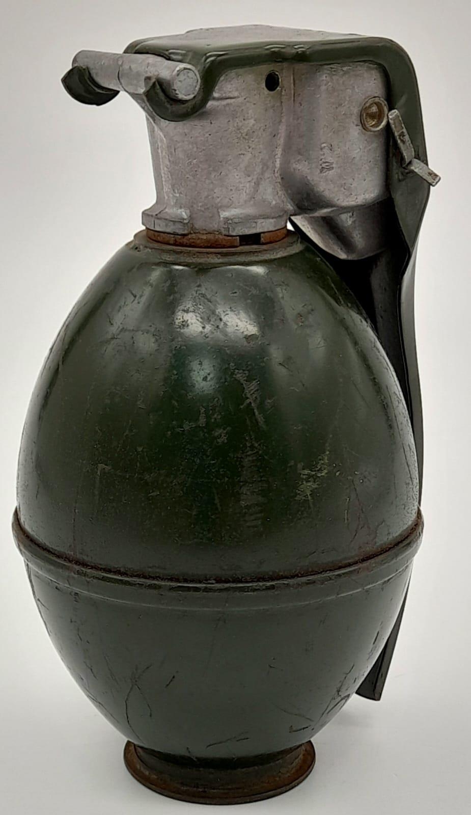 INERT Vietnam War Era US M26 hand grenade. The grenade with a smooth casing and a single rib along - Image 2 of 4