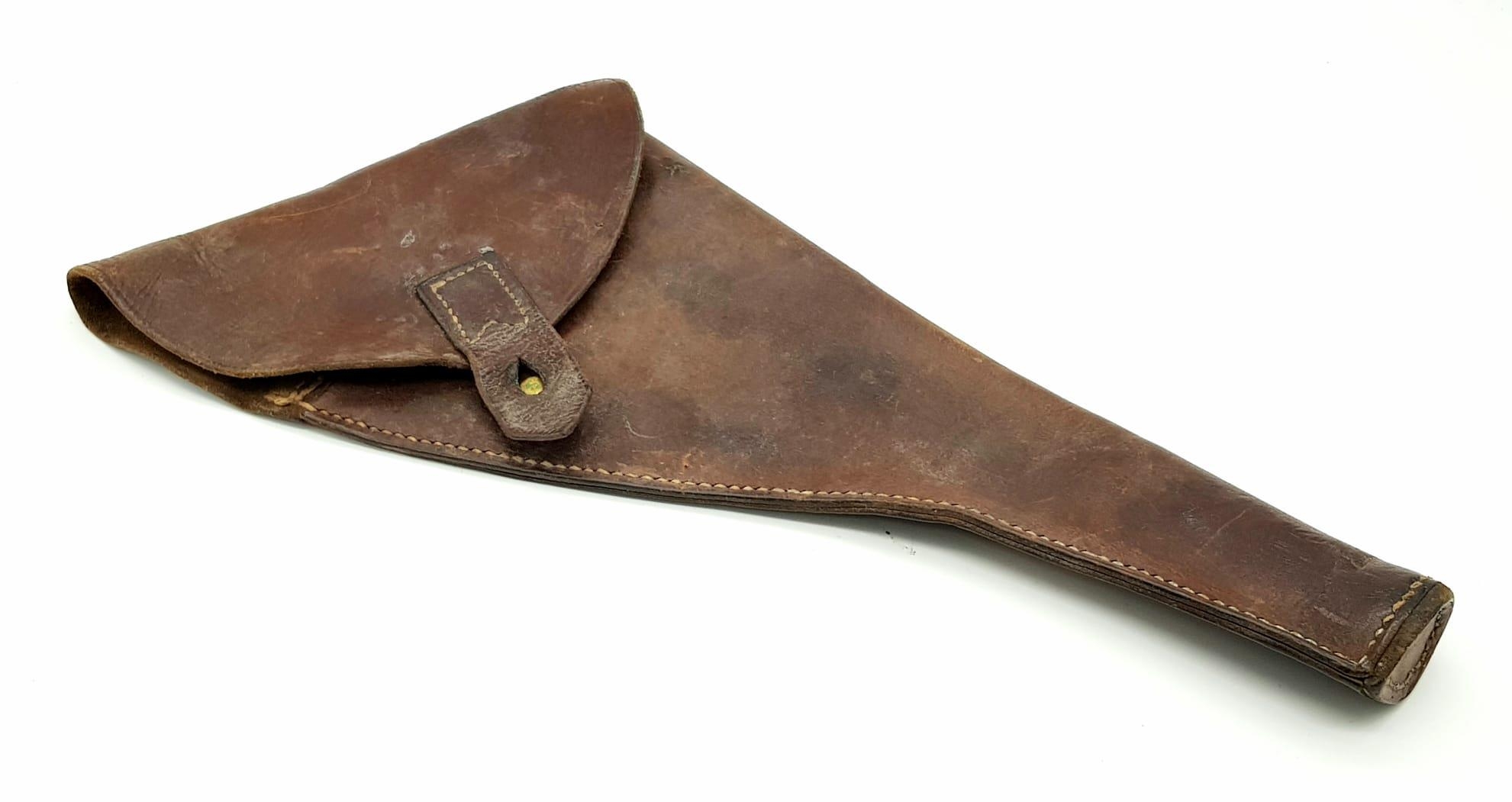 A WW1 Era Officers Brown Leather Pistol Holster. Press stud closure. 38cm. In good condition but - Image 4 of 5