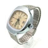 A Rare Vintage Basis T.F. 17 Mechanical Gents Watch. Stainless steel strap and case - 40mm. Gold