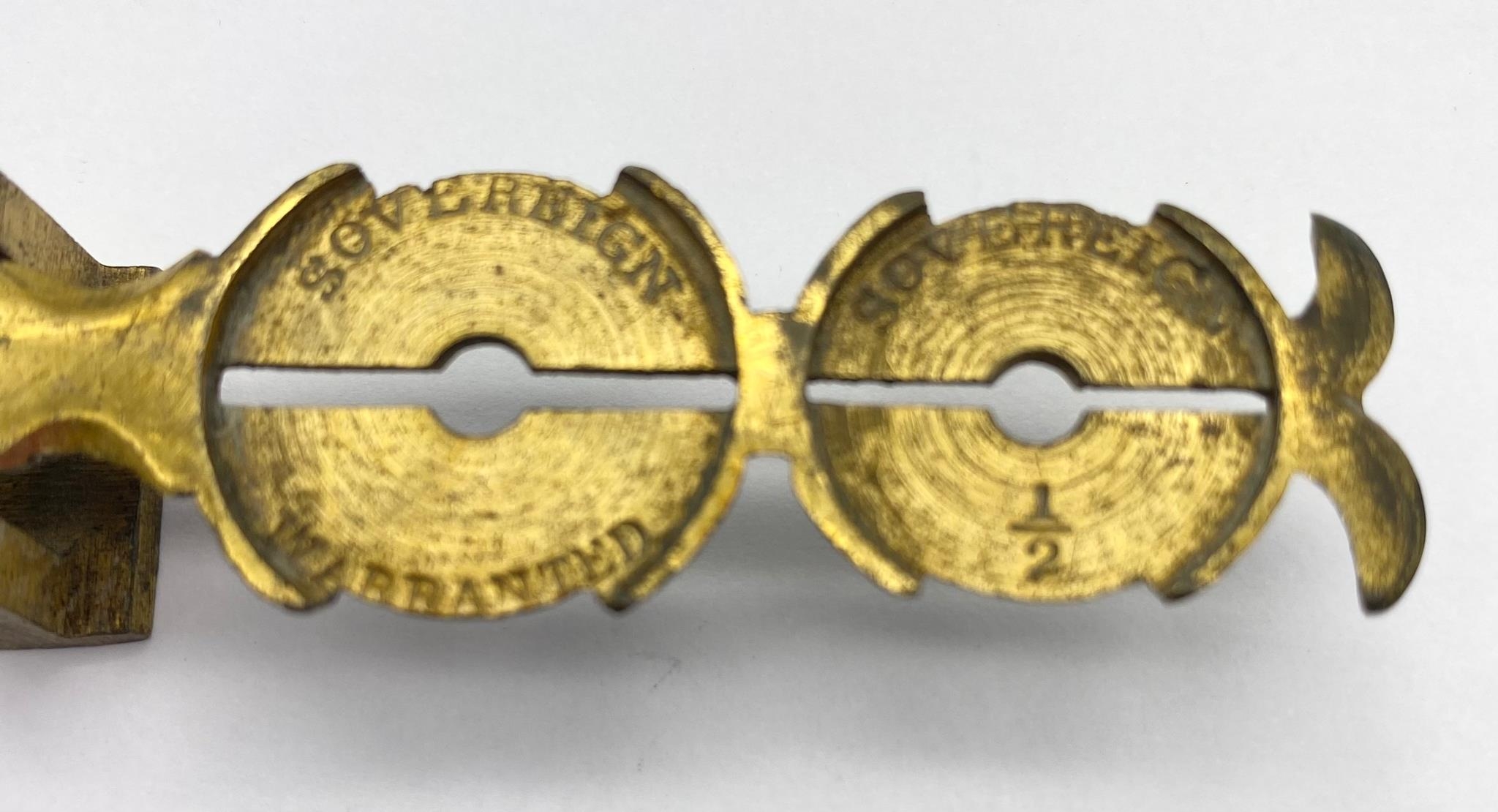 A Set of Vintage Brass Sovereign and Half Sovereign Scales by Harrison, 9.5cm Long - Image 2 of 2