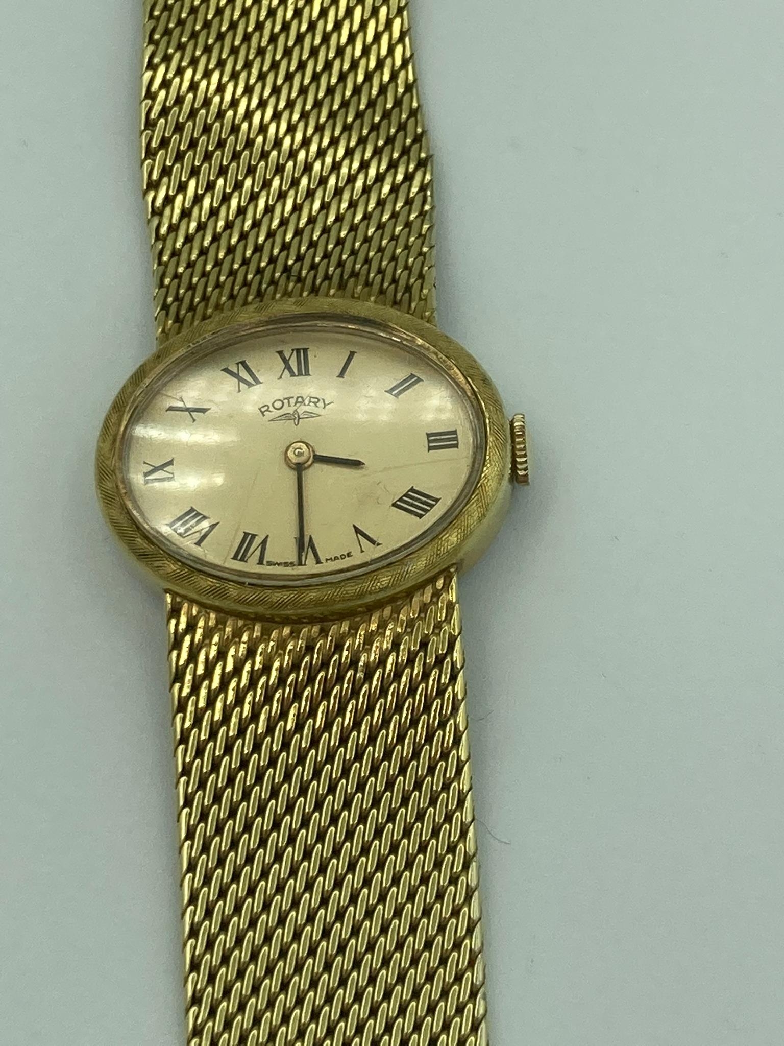 Ladies Vintage 1960/70’s GOLD PLATED ROTARY wristwatch. Having quality heavy GOLD PLATED Milanese