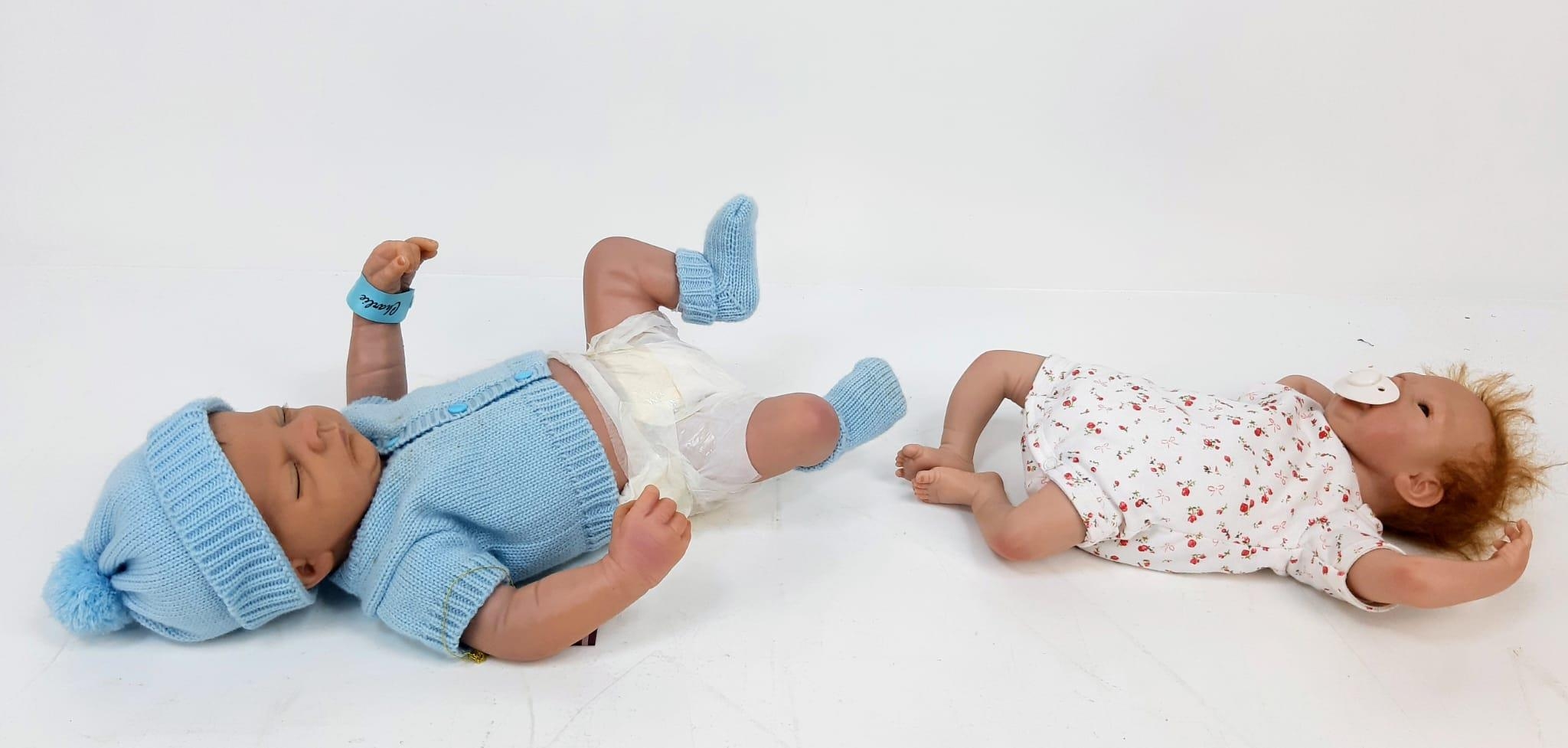 A pair of Re-Born silicone lifelike dolls. In excellent condition. 45cm - Image 3 of 3