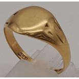 A Vintage 18K Yellow Gold Gents Signet Ring. Size U/V. 5.42g.