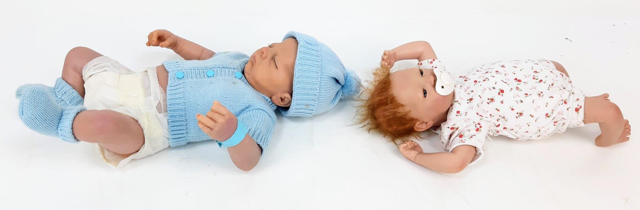A pair of Re-Born silicone lifelike dolls. In excellent condition. 45cm - Image 2 of 3