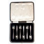 A Vintage Sterling Silver Set of Six Tea Spoons. Hallmarks for Sheffield 1924. 49.5g total weight.