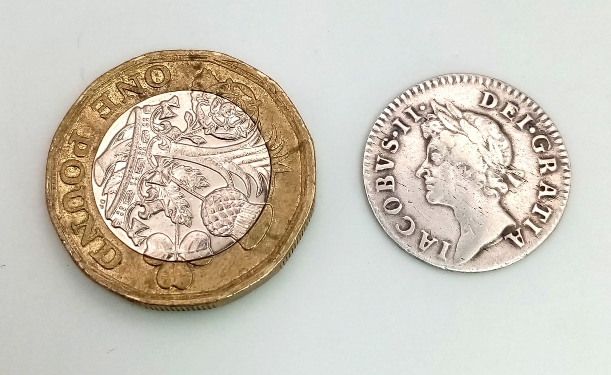 A James II 1687/6 Silver Fourpence Coin. S3414. Please see photos for conditions. - Image 3 of 4
