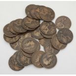 A collection of 30 x 1912 Half Pennies, please see photos for condition.