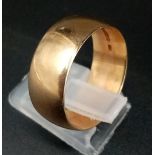 A Vintage 9K Yellow Gold Band Gents Ring. Size U/V. 6.32g.