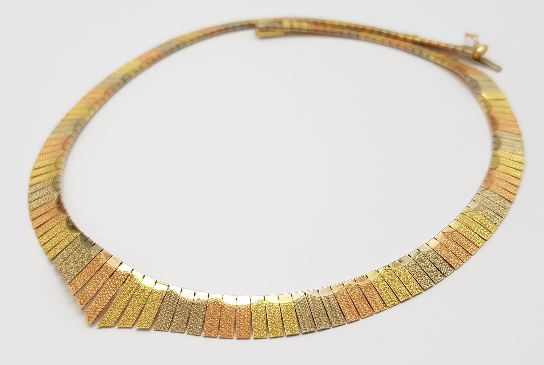 A Gorgeous Vintage Italian 14k Three-Colour Gold Choker Necklace. White, rose and yellow gold flat