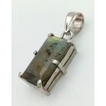 925 Sterling Silver. Labradorite Pendant. 6.80g.