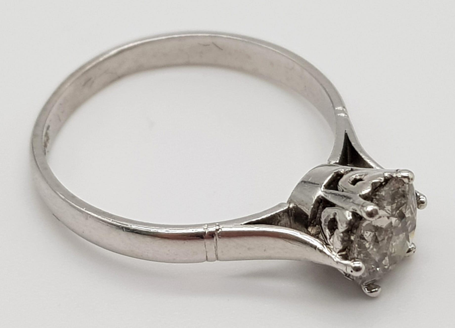 PLATINUM DIAMOND SOLIATIRE RING. 1.30CT APPROX DIAMOND. TOTAL WEIGHT 9.5G SIZE R - Image 3 of 6