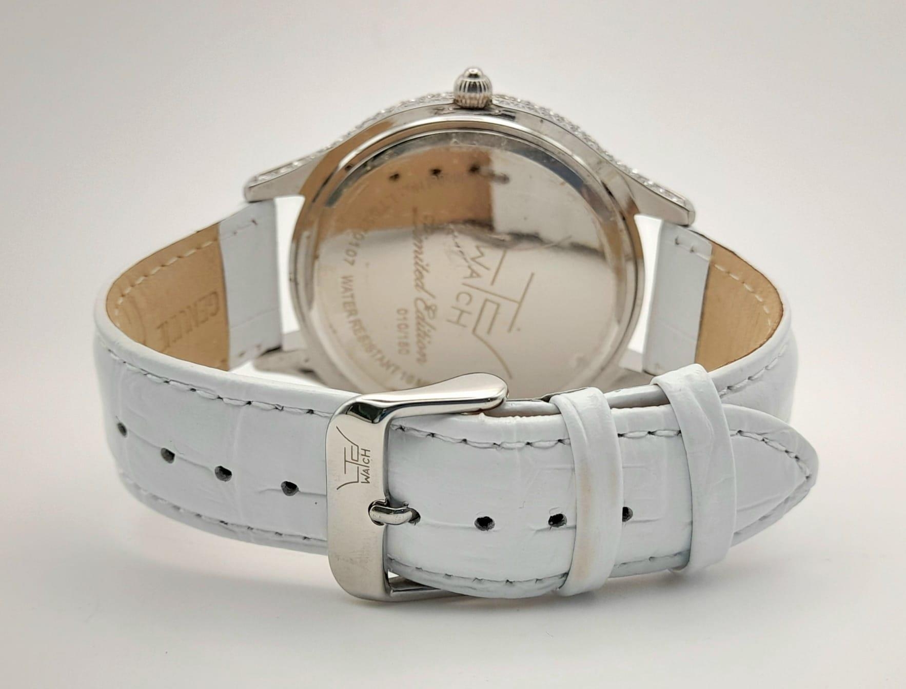 A Ltd Fancy Dress Watch. White leather strap. Large white stone case - 50mm. Quartz movement. In - Image 4 of 8