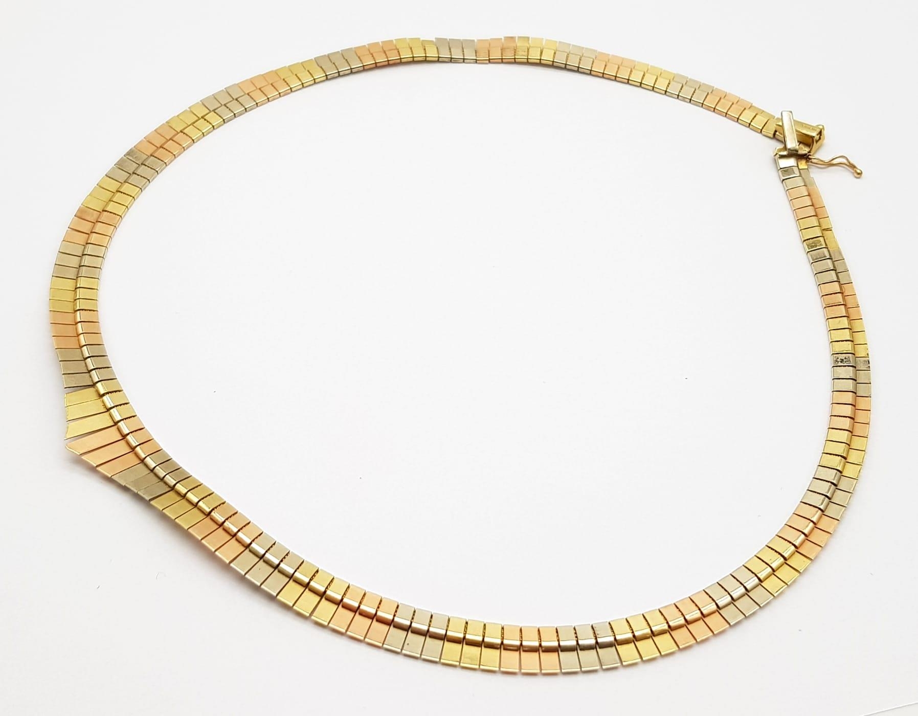 A Gorgeous Vintage Italian 14k Three-Colour Gold Choker Necklace. White, rose and yellow gold flat - Image 4 of 6