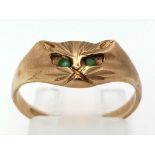 9K YELLOW GOLD CAT RING WITH EMERALD EYES 1.8G SIZE K 1/2