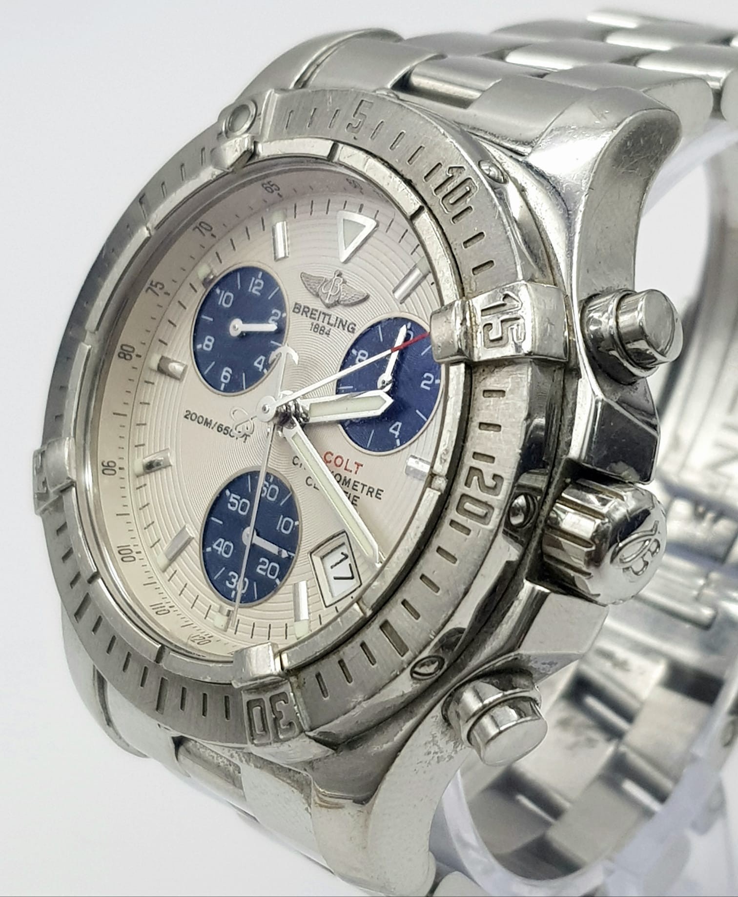 A Brietling Colt Chronograph Gents Watch. Stainless steel strap and case - 42mm. Cream dial with - Image 7 of 9