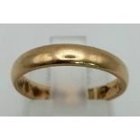 A Vintage 9K Yellow Gold Band Ring. Size M. 2.03g