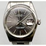 A Rolex Perpetual Oyster Datejust Gents Watch. Stainless steel strap and case - 35mm. Silver tone