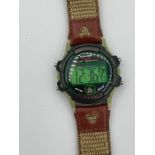 Rare Vintage DISNEY GLO LIGHT wristwatch. working intermittently, needs attention/service.