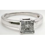18k white gold diamond cluster ring. Total Weight 3.1g, size M (dia:0.25ct)
