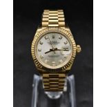 A Rolex Perpetual Datejust 18K Gold and Diamonds Ladies Watch. 18k gold bracelet and case - 28mm.