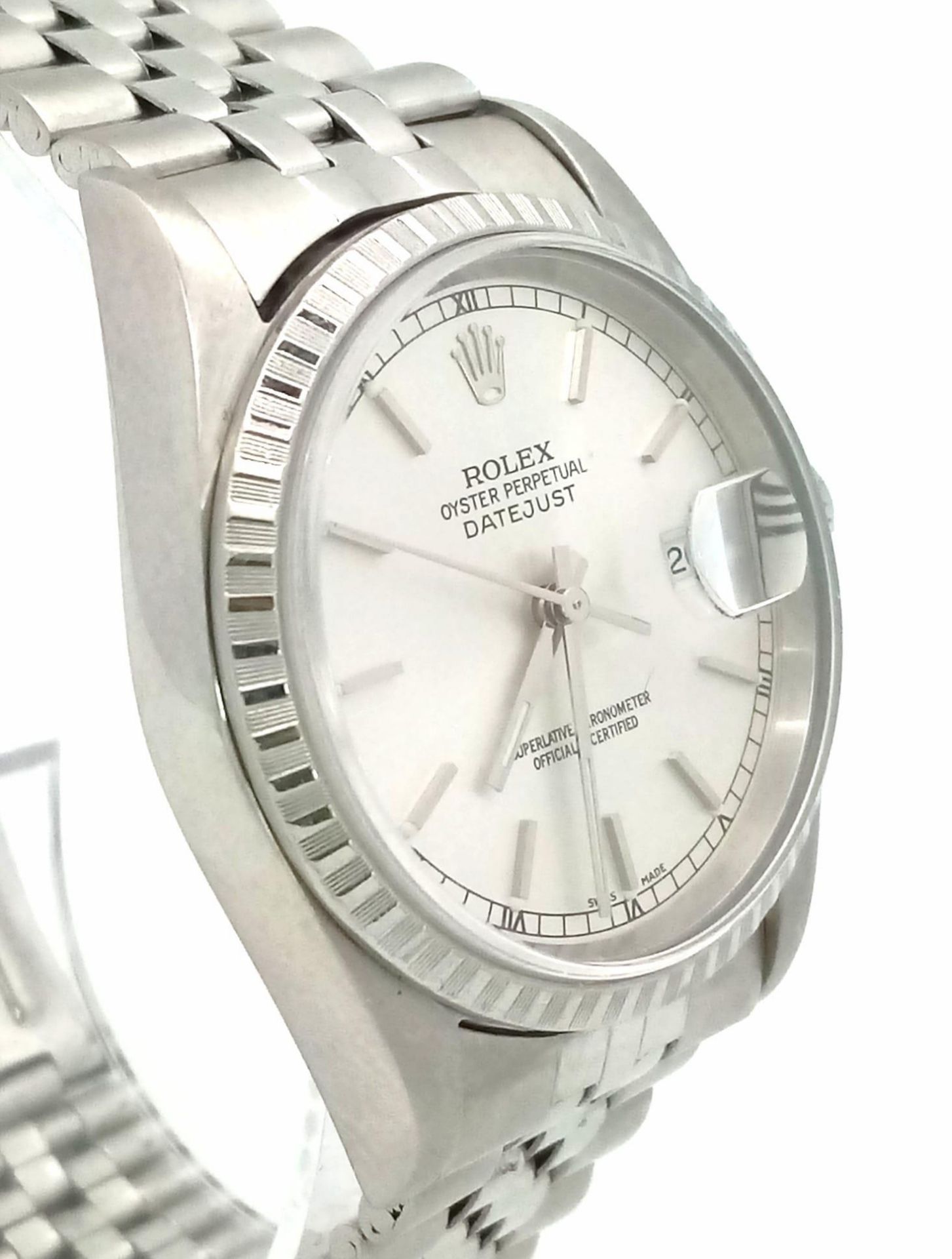 A stainless steel ROLEX OYSTER PERPETUAL DATEJUST watch. Case 36 mm, calibrated bezel, silver tone - Bild 4 aus 10