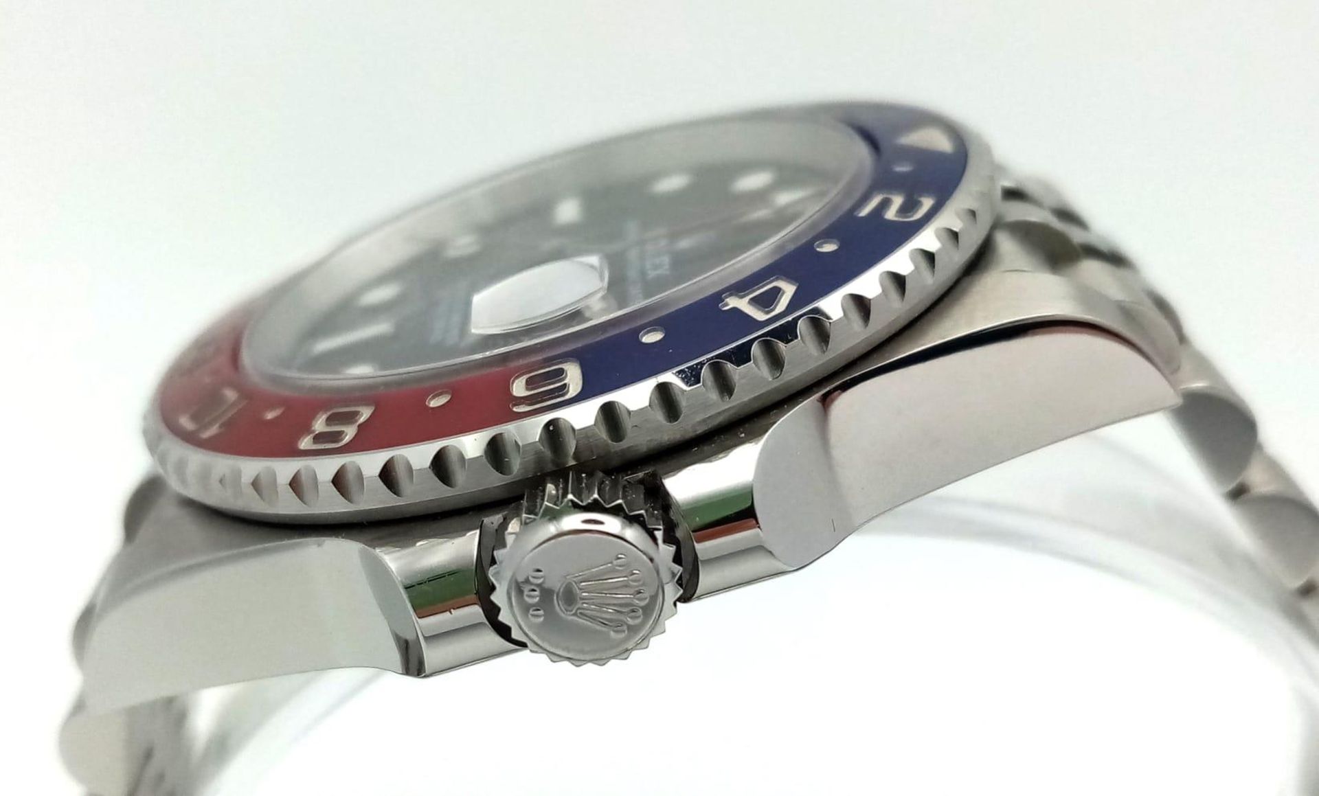 A Rolex GMT - Master II Pepsi Gents Watch. Stainless steel strap and case - 40mm. Ceramic Pepsi- - Bild 5 aus 14