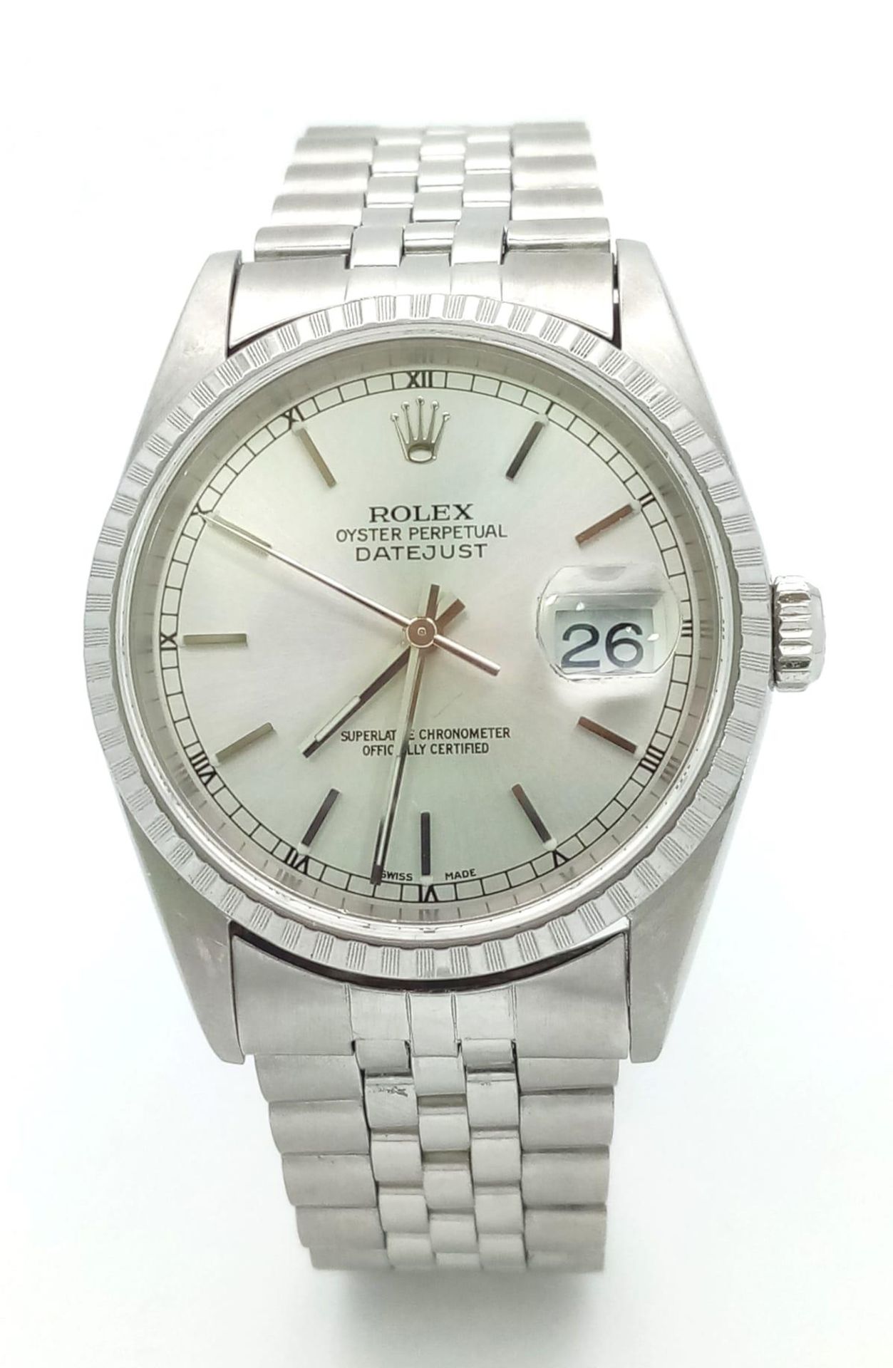 A stainless steel ROLEX OYSTER PERPETUAL DATEJUST watch. Case 36 mm, calibrated bezel, silver tone - Bild 3 aus 10