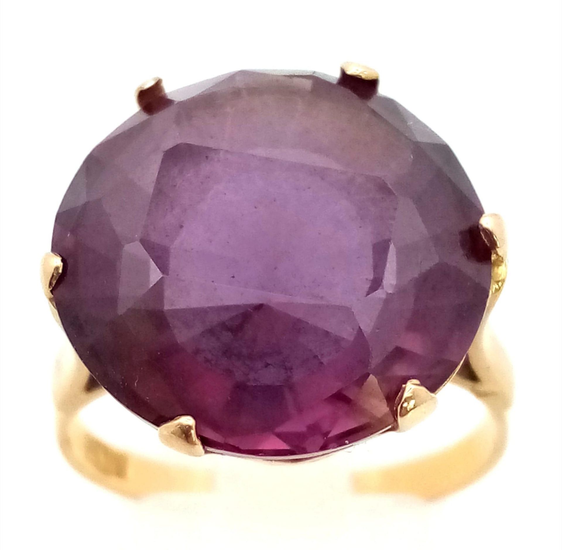 A Vintage Possibly Antique Middle-Eastern 18K Rose Gold Amethyst Ring. Large round-cut, well faceted - Bild 2 aus 4