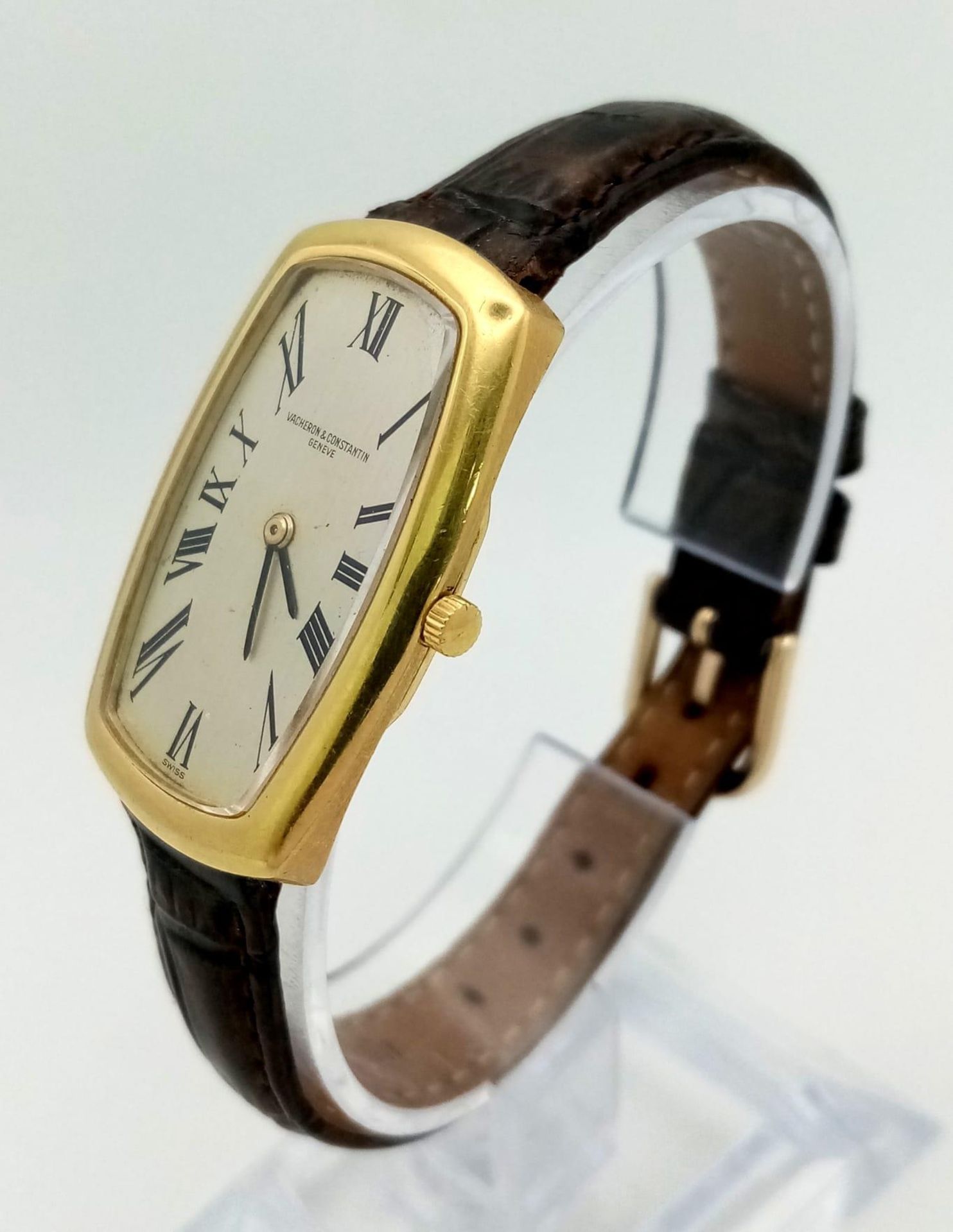 An 18 K yellow gold Vacheron & Constantin watch. 35 x 23 mm case, white dial with black roman - Bild 3 aus 5