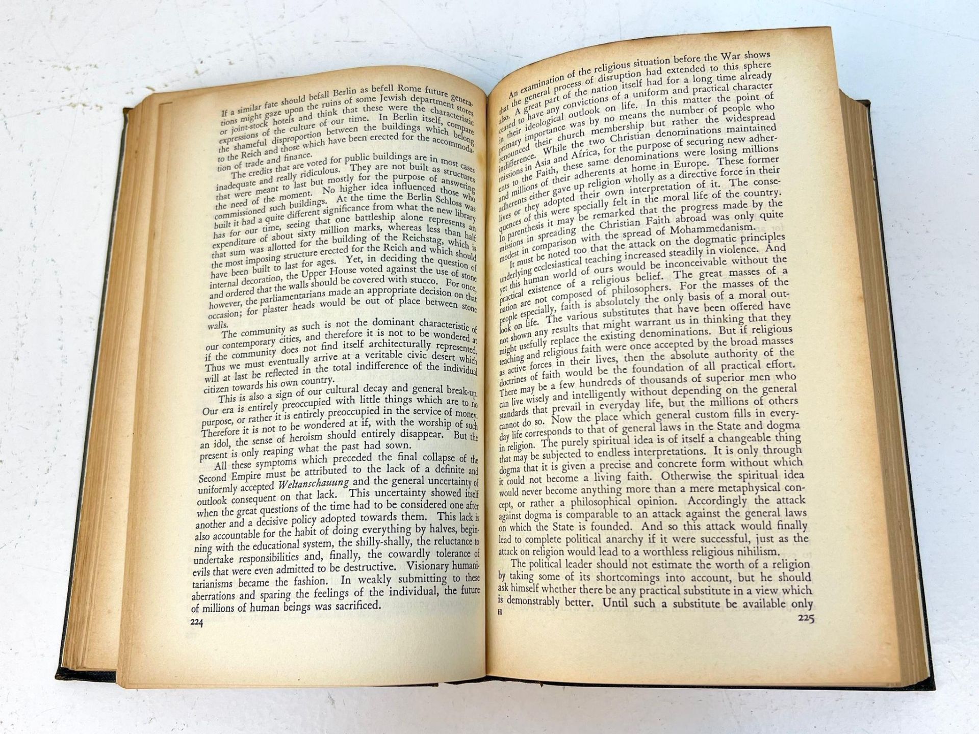 A Very Rare 1939 Original Adolf Hitler ‘Mein Kamph’ Hard Back Book. This is the Unexpurgated Edition - Image 3 of 3