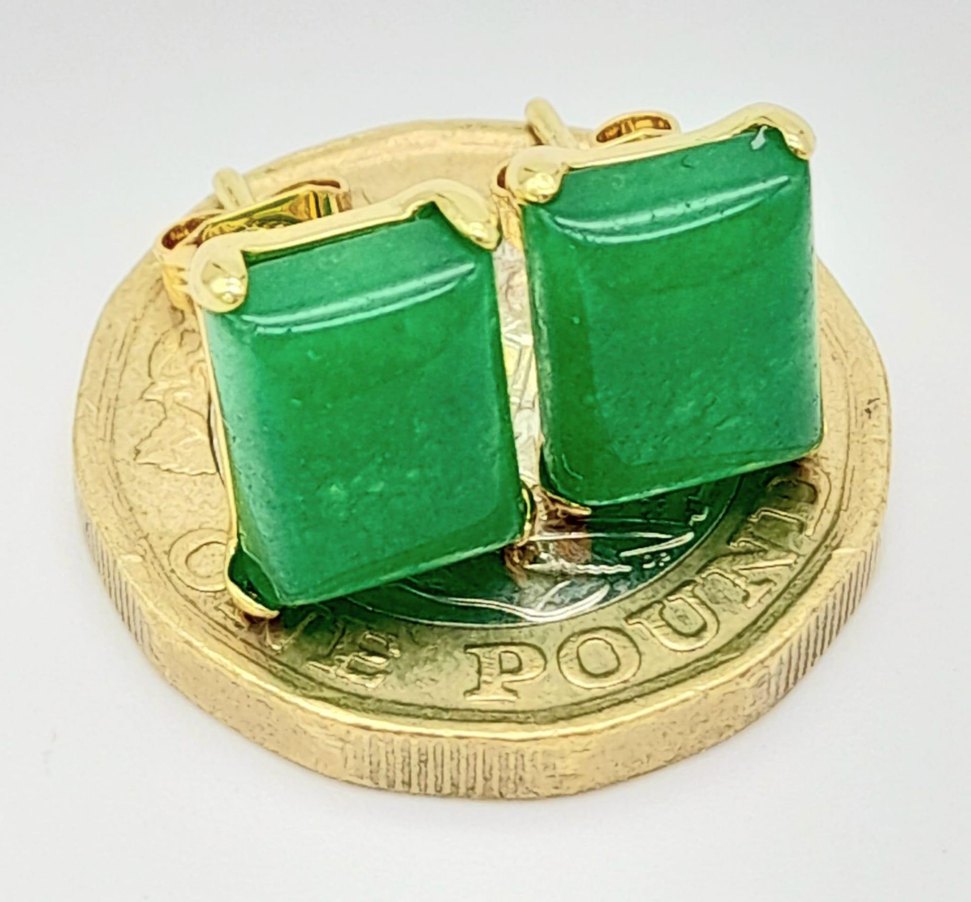 Jade Jewellery Set Including: Earrings, Ring - Size P and Pendant - 3.5cm with gilded necklace. - Image 10 of 10