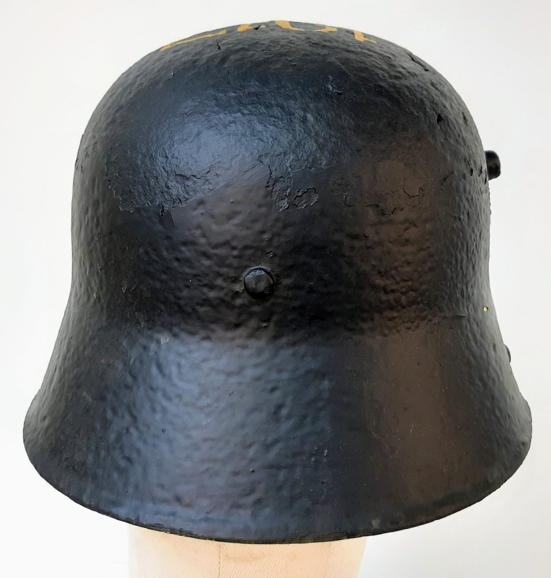 WW1 German M16 Stahlhelm. Found near Cambrai, France and has a post war memorial painting. - Image 5 of 12