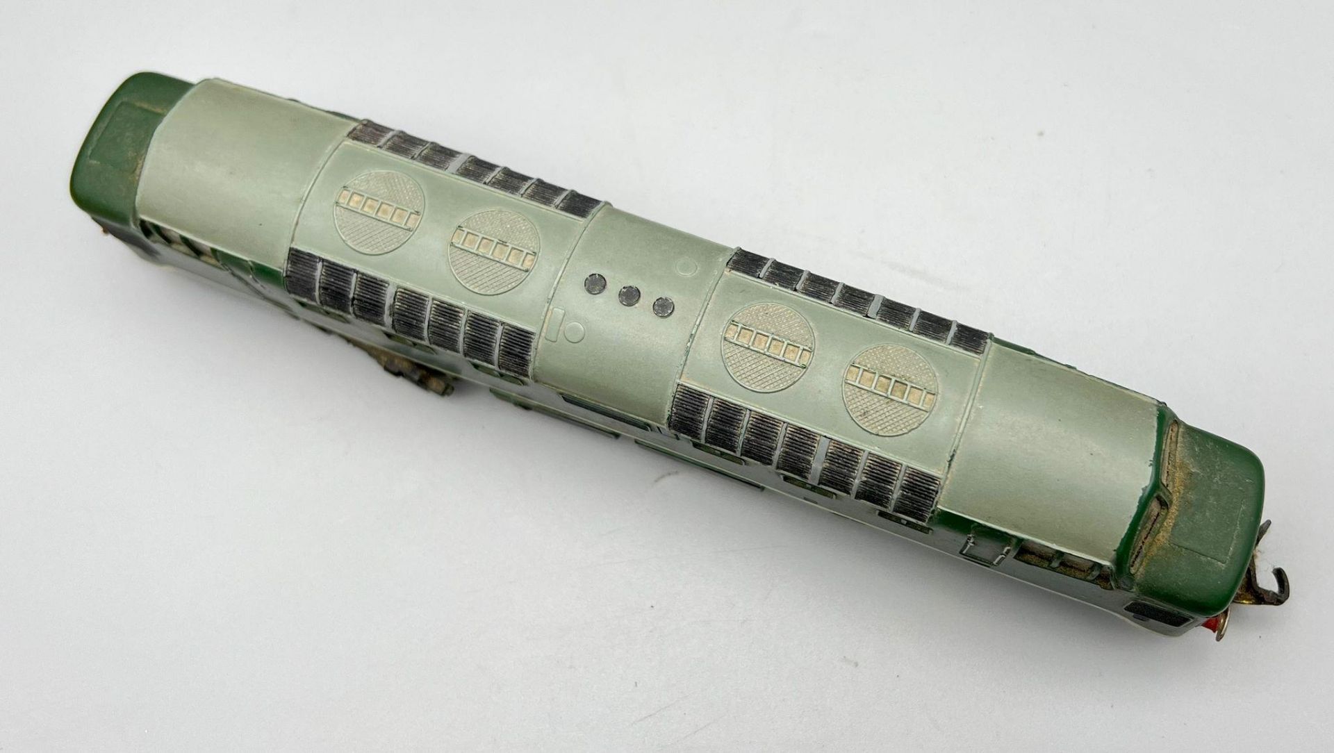 A Vintage Hornby Dublo (2232) 2-Rail Diesel Electric Model Locomotive. In good condition - in - Image 4 of 4