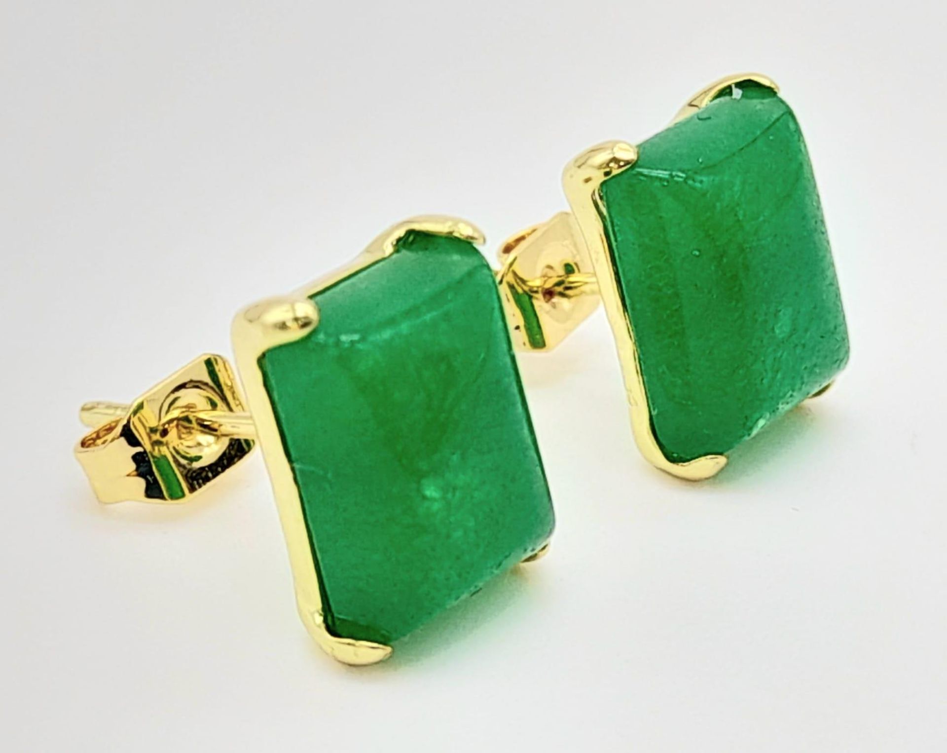 Jade Jewellery Set Including: Earrings, Ring - Size P and Pendant - 3.5cm with gilded necklace. - Image 9 of 10