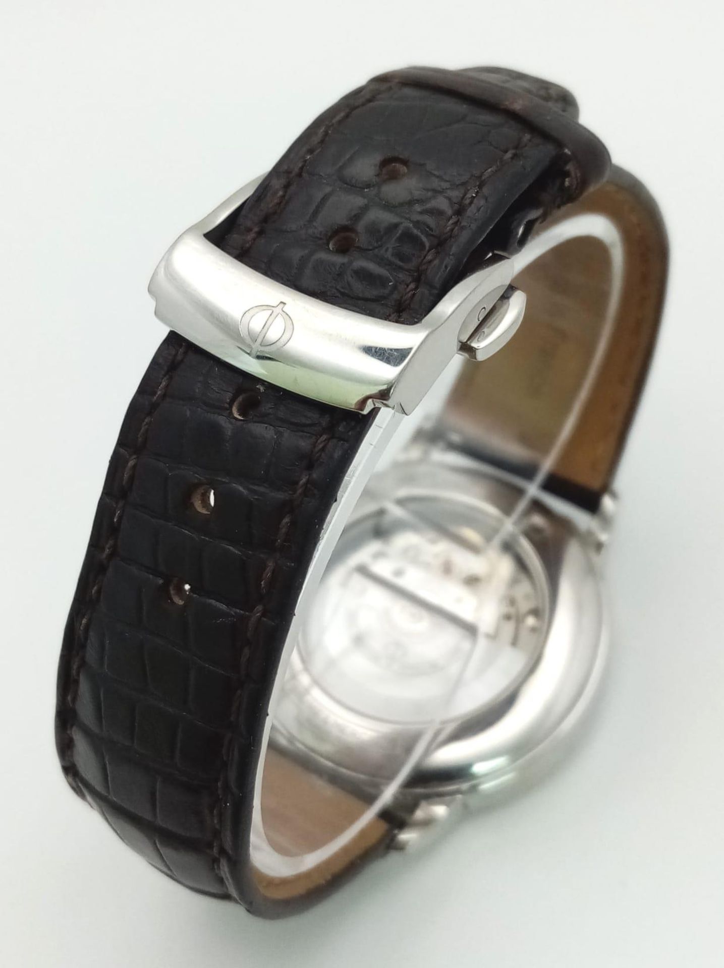 A Baume and Mercier Automatic Gents Watch. Original leather strap. Stainless steel case with - Image 6 of 8
